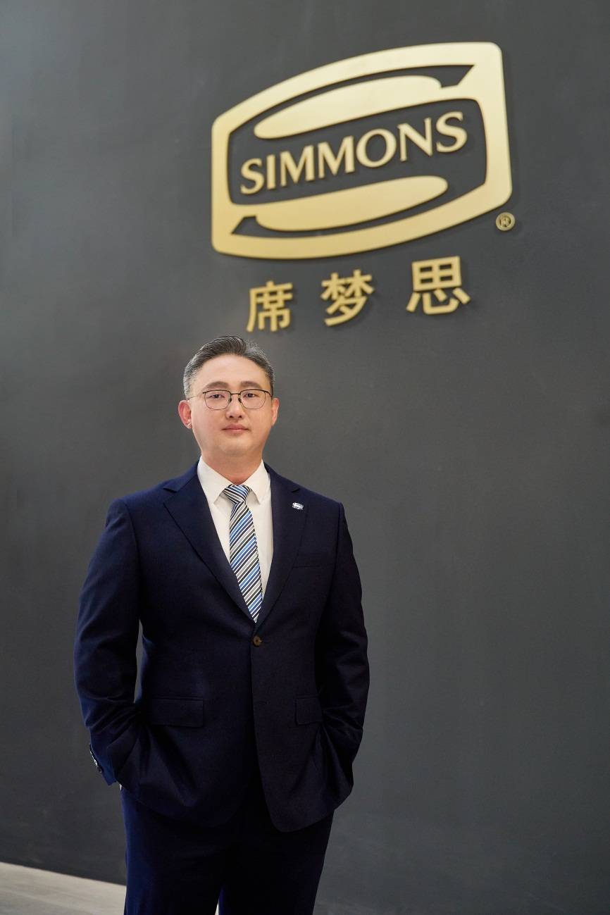 Simmons席梦思林建峰：以极致匠心精神 铸就梦雷竞技官网 雷竞技RAYBET想美眠(图1)